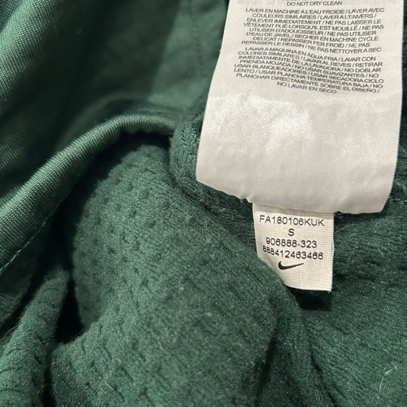 Green Bay Packers Nike Pullover Sweatshirt - Picture 7 of 9